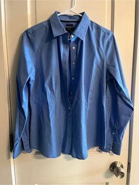 Talbots Women's Blue Button-Down Shirt